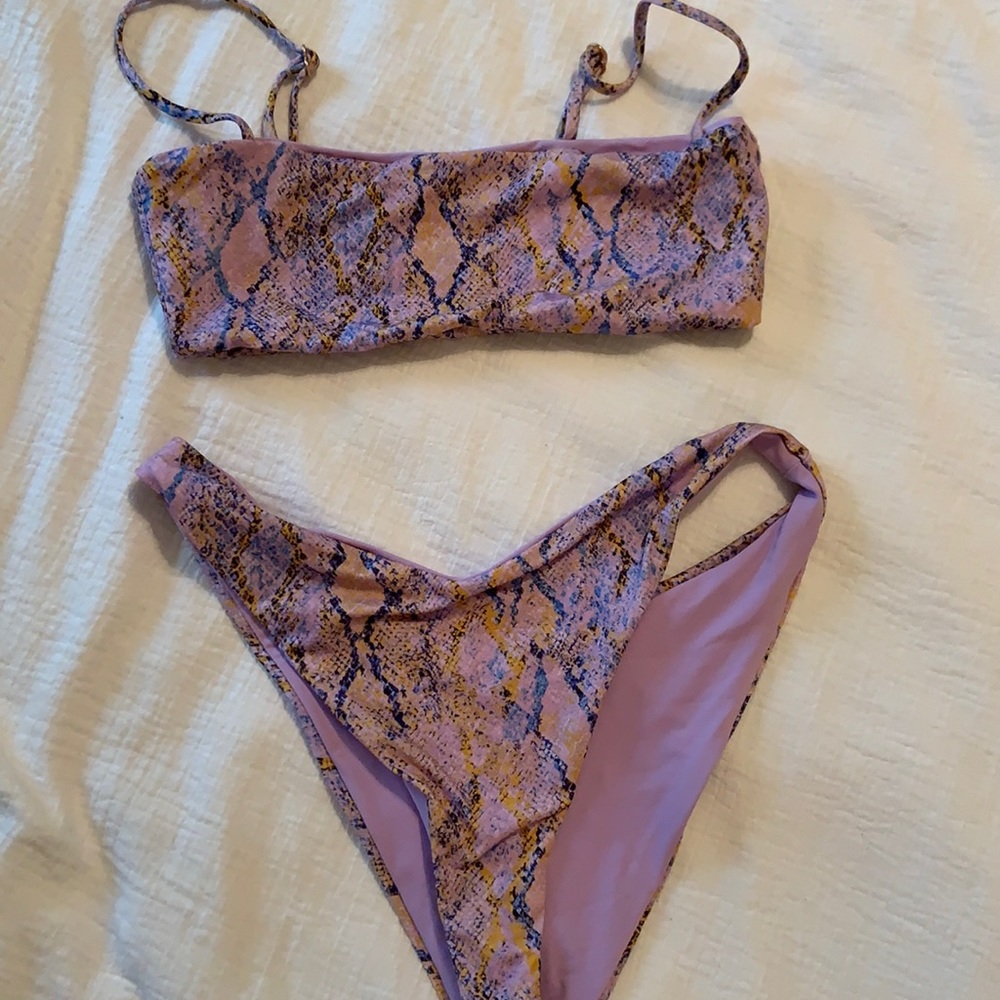 L space bikini